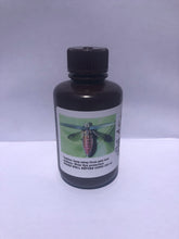 Load image into Gallery viewer, Ash Borer Be Gone ™ Safely promotes healing of the whole tree from the Ash Borer. All organic plant ingredients. 60 ml  2 oz.