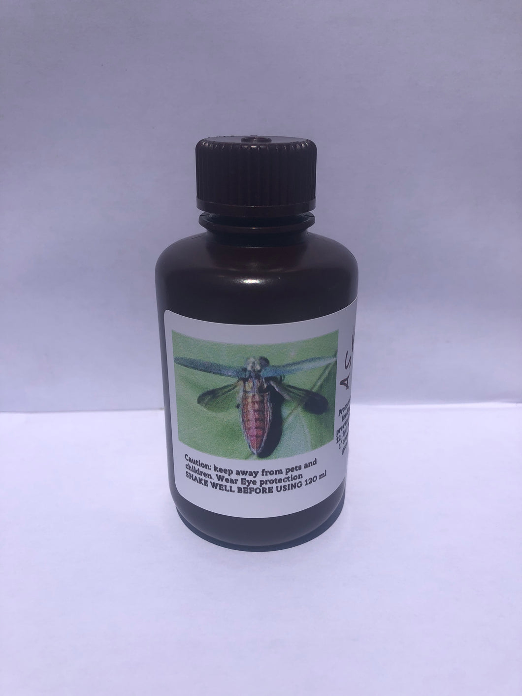 Ash Borer Be Gone ™ Safely promotes healing of the whole tree from the Ash Borer. All organic plant ingredients.  120 ml 4 oz
